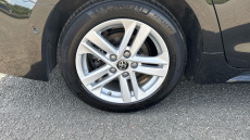 Toyota Corolla 1.8 VVT-i Hybrid Icon Tech 5dr CVT Hybrid Estate